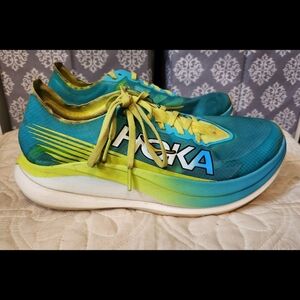 Hoka Rocket X2